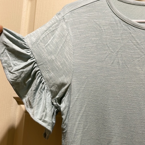 Loft light blue T-shirt (sz mp) - Picture 2 of 9